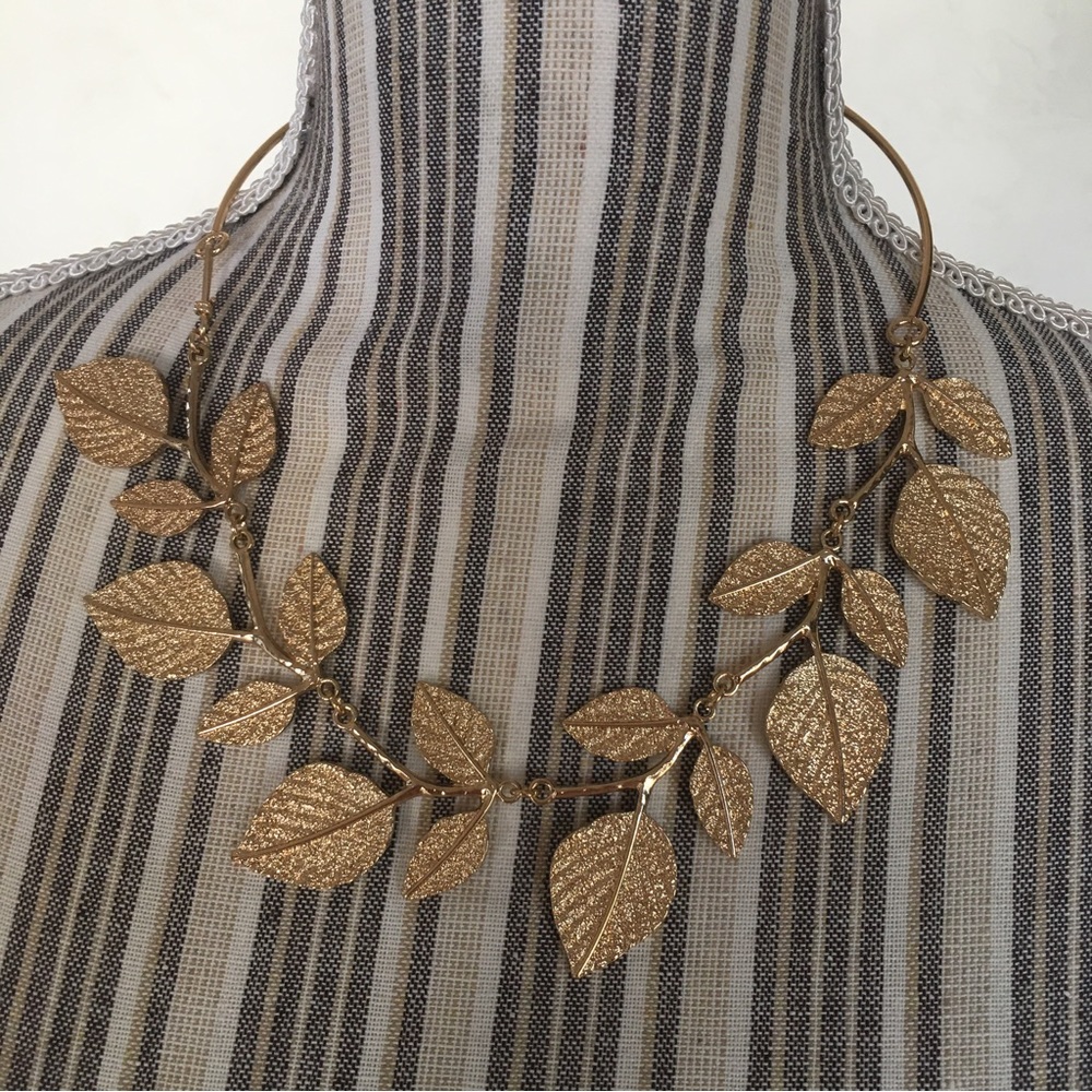 St.Thomas Statement Necklace Leaf - image 2